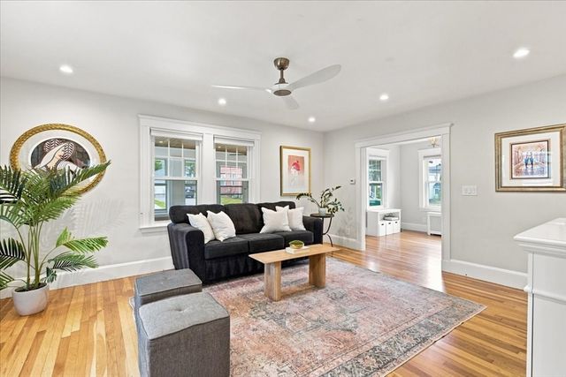 24 Nichols St, Norwood, MA 02062