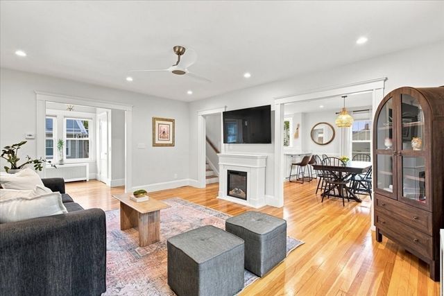 24 Nichols St, Norwood, MA 02062