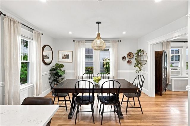 24 Nichols St, Norwood, MA 02062