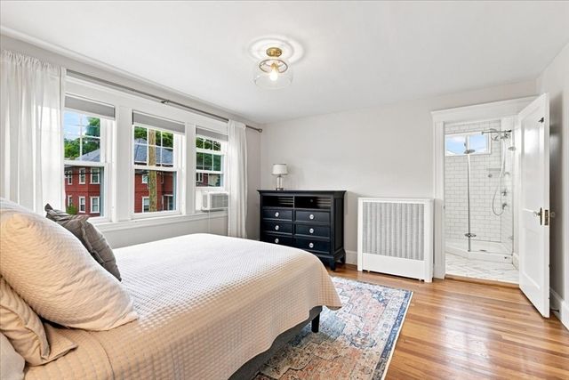 24 Nichols St, Norwood, MA 02062