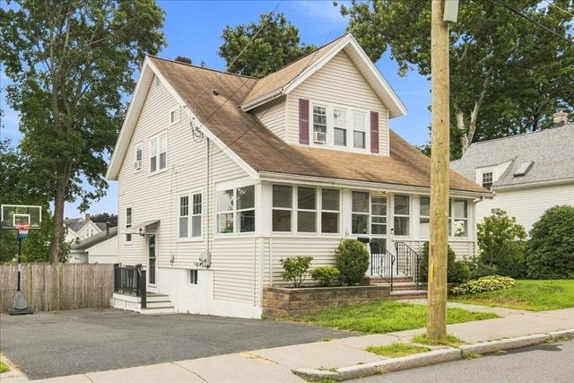24 Nichols St, Norwood, MA 02062