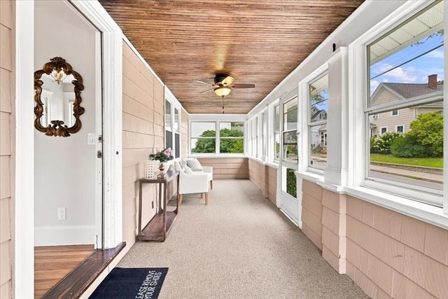 24 Nichols St, Norwood, MA 02062