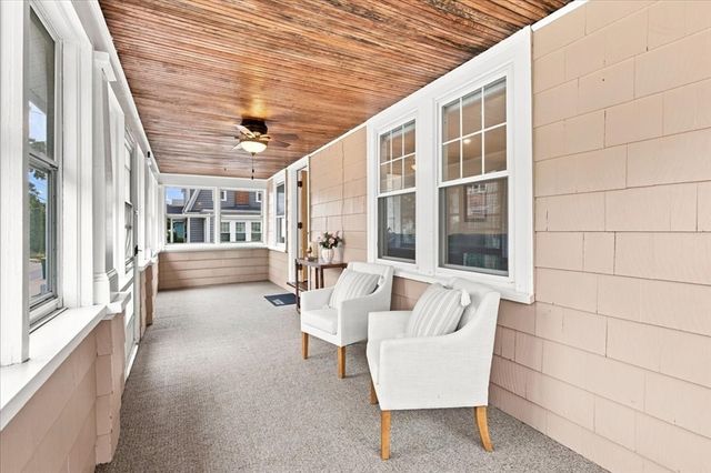 24 Nichols St, Norwood, MA 02062