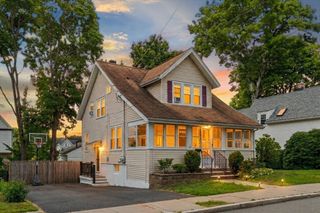 24 Nichols St, Norwood, MA 02062