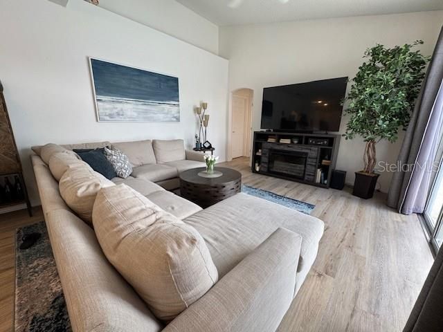 148 STEAMBOAT BOULEVARD, Davenport, FL 33897