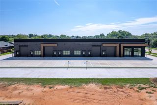 4701 W Main Street 105, Norman, OK 73072