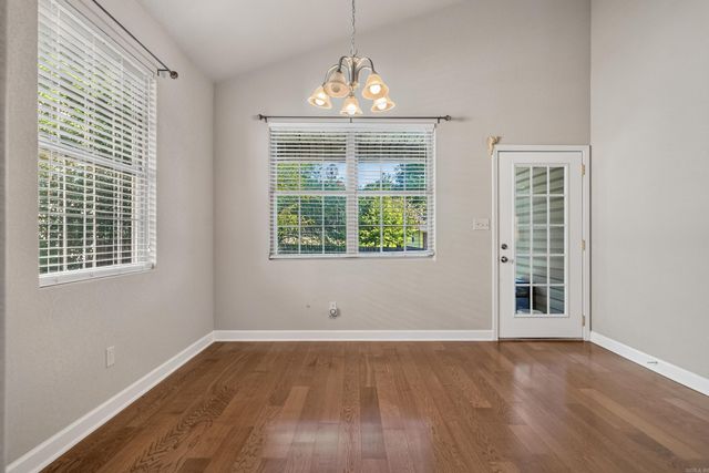307 Lakeside Road, Hot Springs, AR 71901