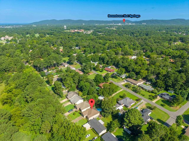 307 Lakeside Road, Hot Springs, AR 71901