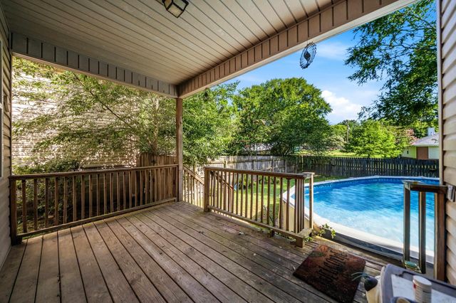 307 Lakeside Road, Hot Springs, AR 71901