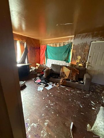 18936 Tireman Street, Detroit, MI 48228