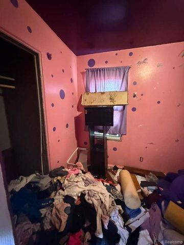 18936 Tireman Street, Detroit, MI 48228