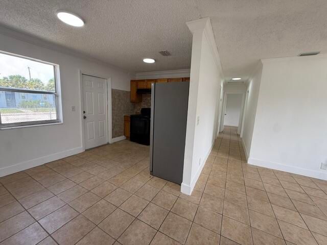 1528 Avenue S, Riviera Beach, FL 33404