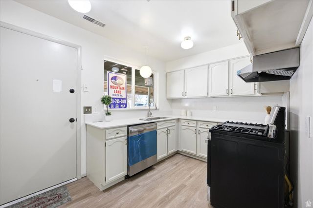 2122 E GEORGETOWN SQ, Millcreek, UT 84109