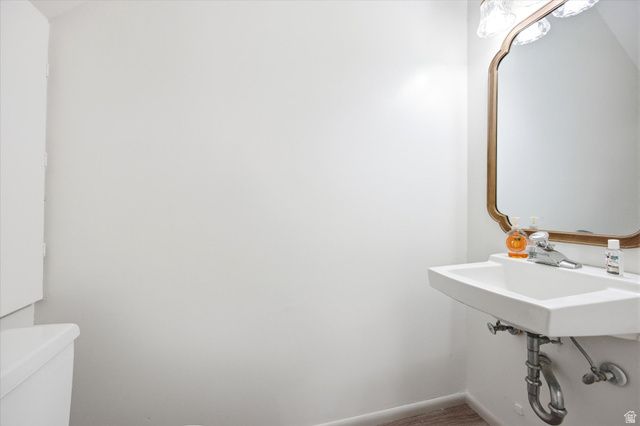 2122 E GEORGETOWN SQ, Millcreek, UT 84109