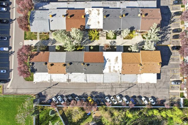 2122 E GEORGETOWN SQ, Millcreek, UT 84109