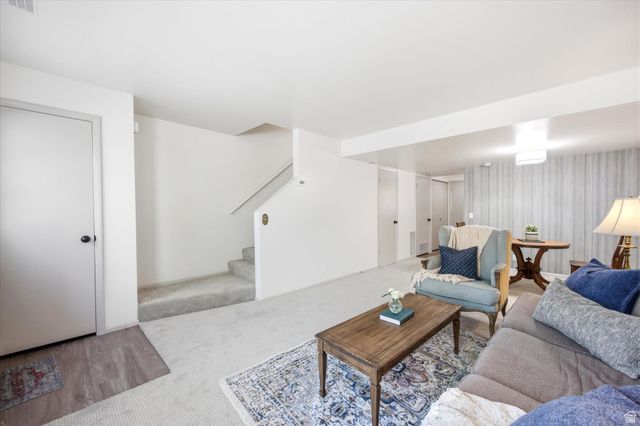 2122 E GEORGETOWN SQ, Millcreek, UT 84109