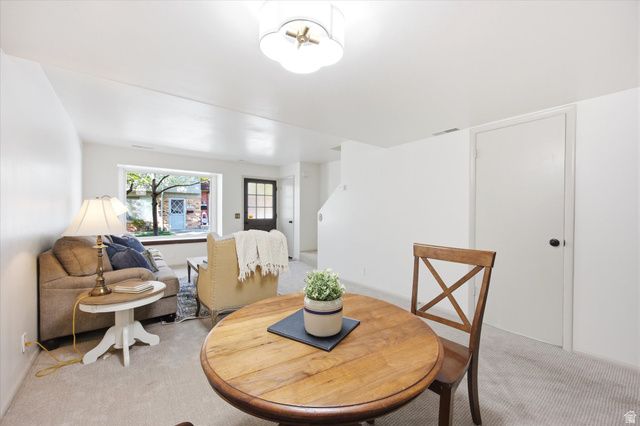 2122 E GEORGETOWN SQ, Millcreek, UT 84109