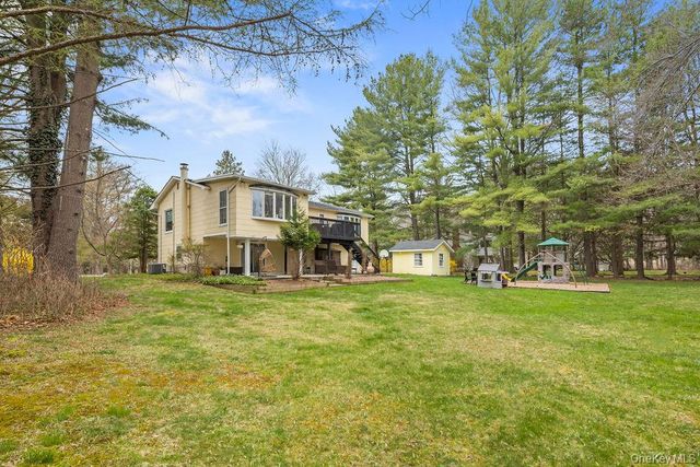 10 Cottage Lane, Suffern, NY 10901