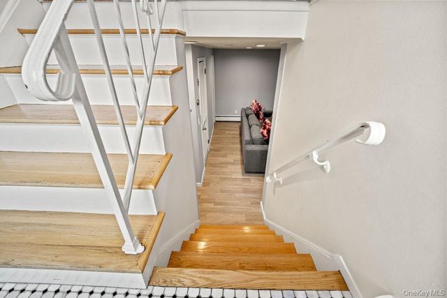 10 Cottage Lane, Suffern, NY 10901