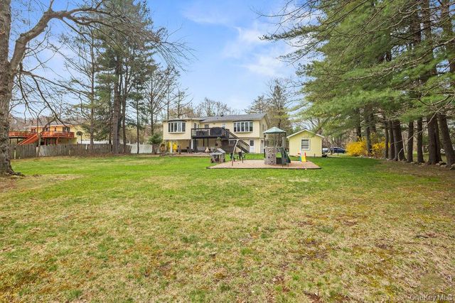 10 Cottage Lane, Suffern, NY 10901