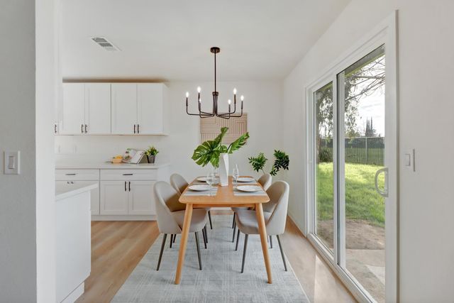 4810 47th St, Sacramento, CA 95820