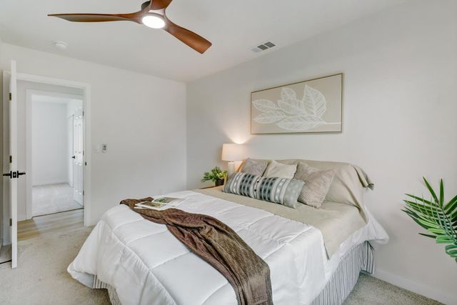 4810 47th St, Sacramento, CA 95820