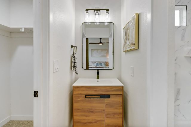 4810 47th St, Sacramento, CA 95820