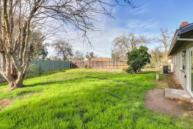 4810 47th St, Sacramento, CA 95820