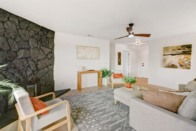 4810 47th St, Sacramento, CA 95820