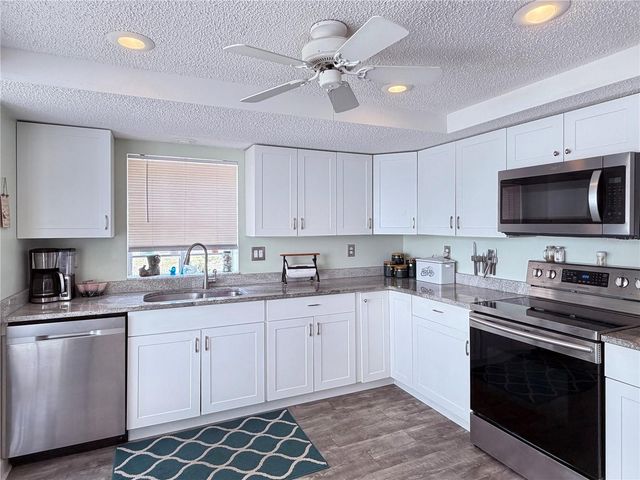 12901 CLUB DRIVE, Hudson, FL 34667