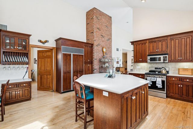 1115 White Eagle Drive, Laurel, NY 11948