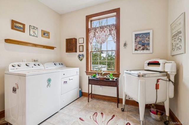 1115 White Eagle Drive, Laurel, NY 11948