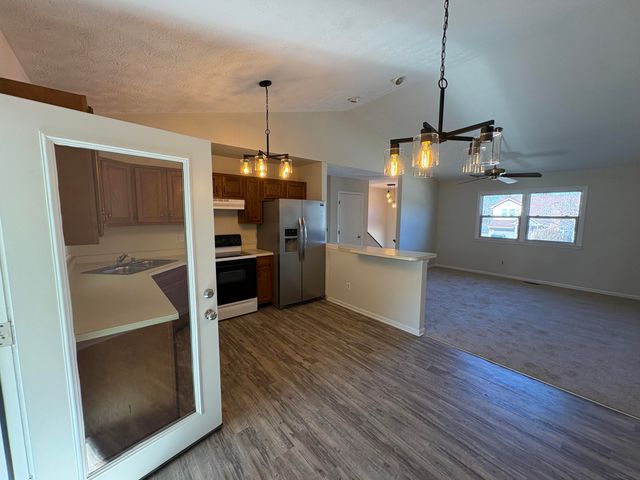 1704 Masters Lane, Lexington, KY 40515