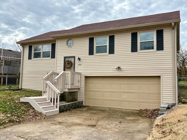 1704 Masters Lane, Lexington, KY 40515