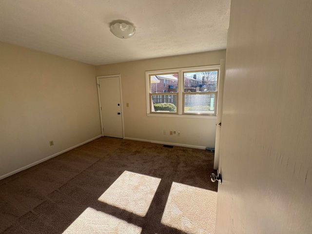 1704 Masters Lane, Lexington, KY 40515