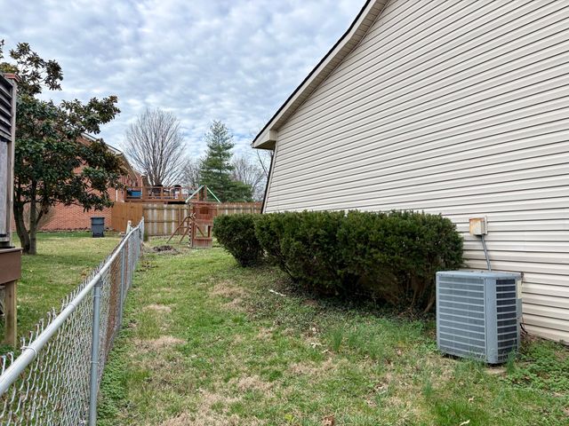 1704 Masters Lane, Lexington, KY 40515