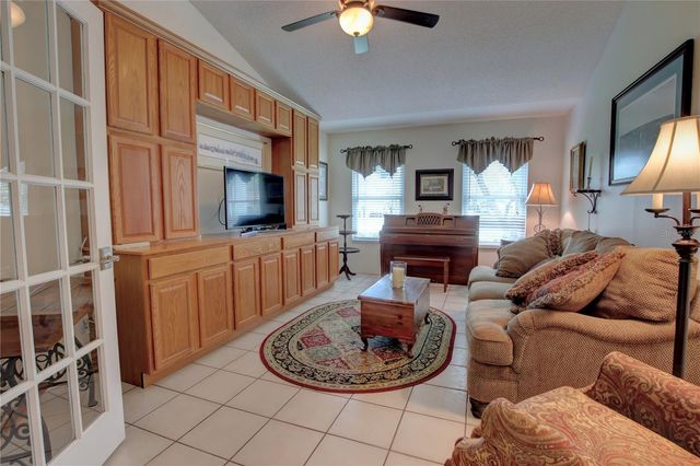 301 OAK LEAF CIRCLE, Lake Mary, FL 32746