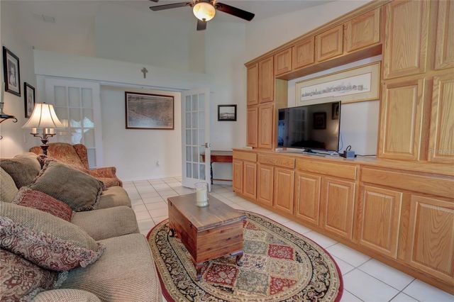 301 OAK LEAF CIRCLE, Lake Mary, FL 32746
