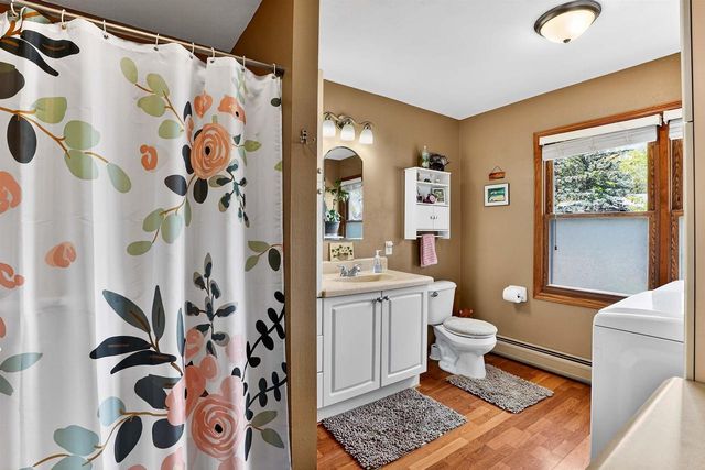 713 Park Avenue, Deforest, WI 53532