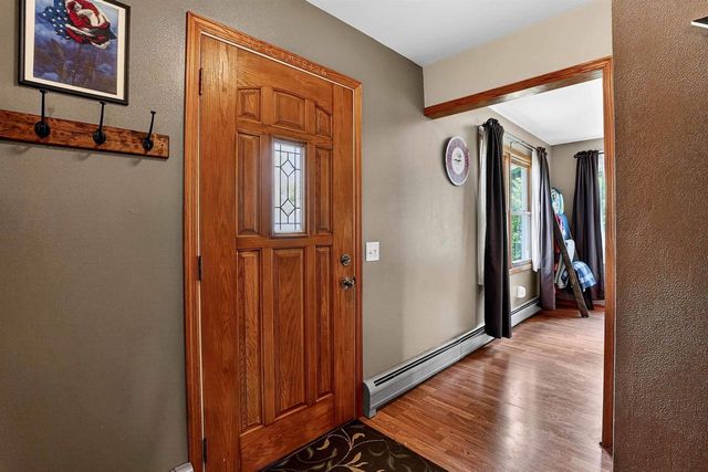 713 Park Avenue, Deforest, WI 53532