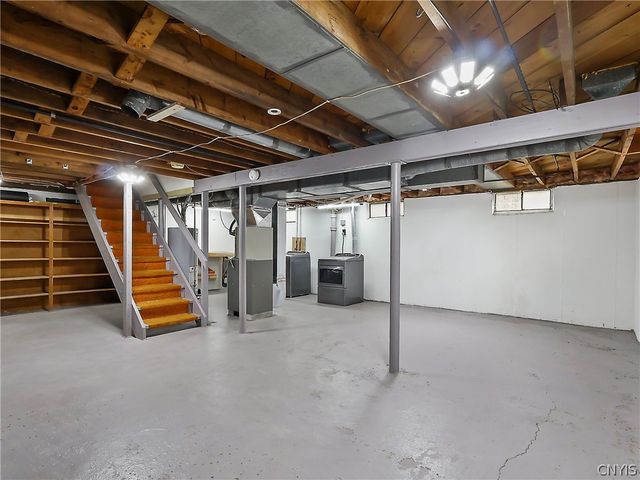 107 Libby St, Salina, NY 13088