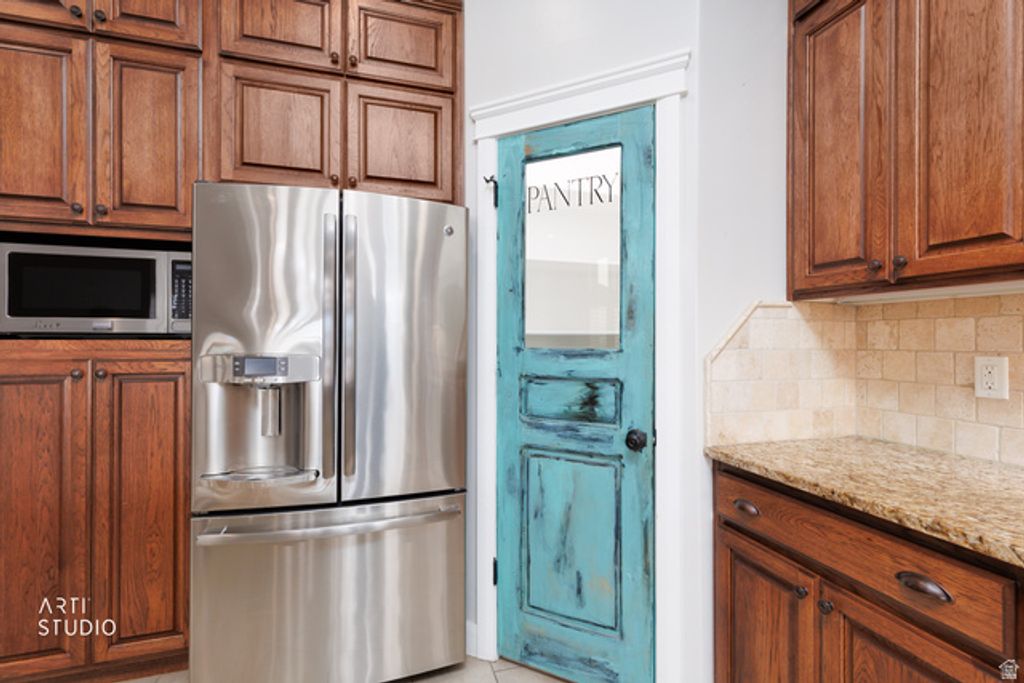 Image 16 of property listing at 2238 W 600 N, Lehi, UT 84043