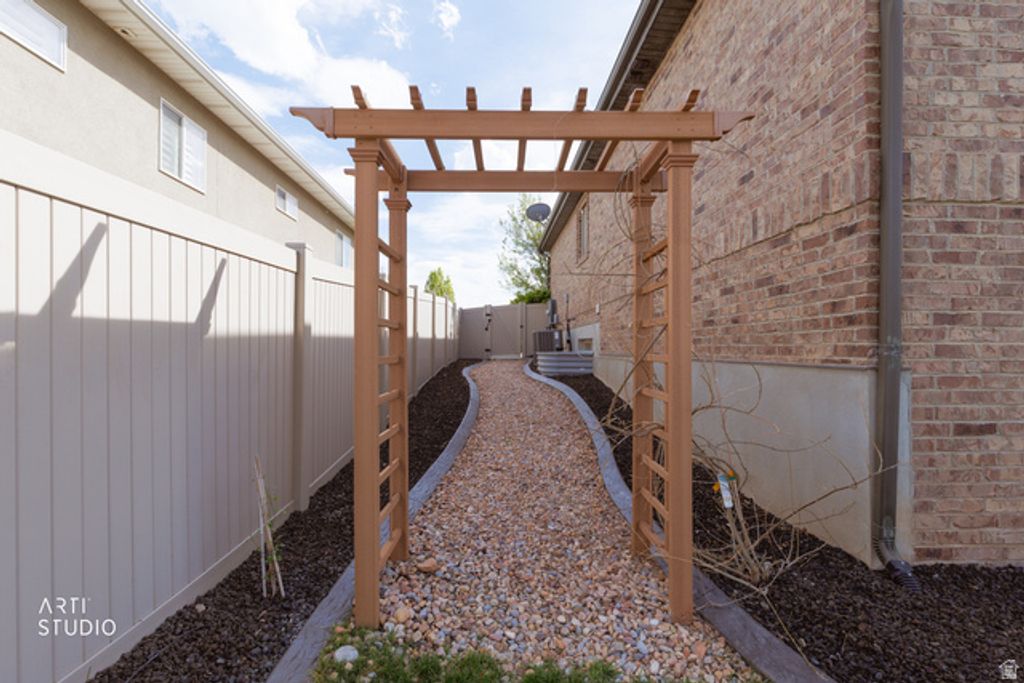 Image 48 of property listing at 2238 W 600 N, Lehi, UT 84043