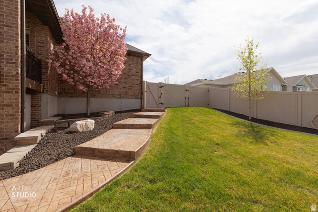 Image 57 of property listing at 2238 W 600 N, Lehi, UT 84043