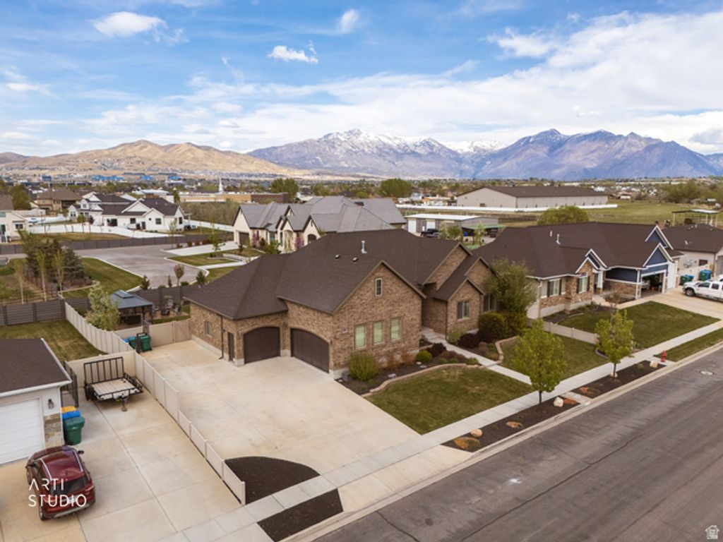 Image 63 of property listing at 2238 W 600 N, Lehi, UT 84043