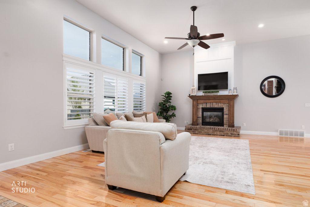 Image 10 of property listing at 2238 W 600 N, Lehi, UT 84043