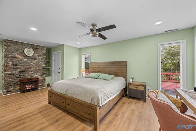 20459 Riverview Drive, Athens, AL 35614