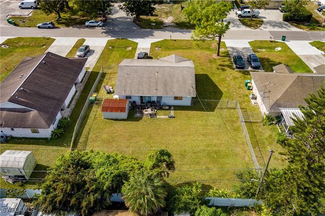 2100 55th TER SW, Naples, FL 34116