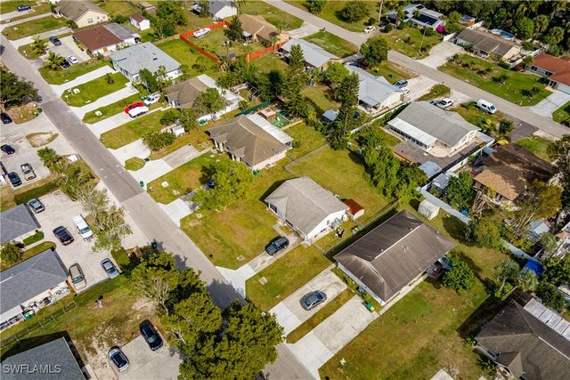 2100 55th TER SW, Naples, FL 34116