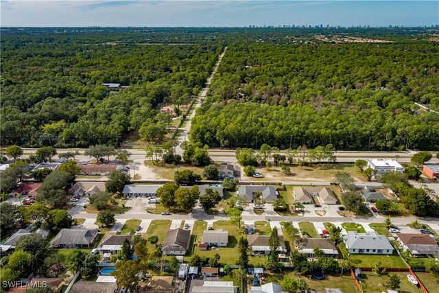 2100 55th TER SW, Naples, FL 34116